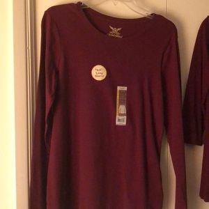 Faded Glory Round Neck - Burgundy